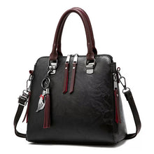 Load image into Gallery viewer, New Brand Women Tassel Shoulder Bag