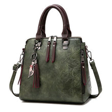 Load image into Gallery viewer, New Brand Women Tassel Shoulder Bag